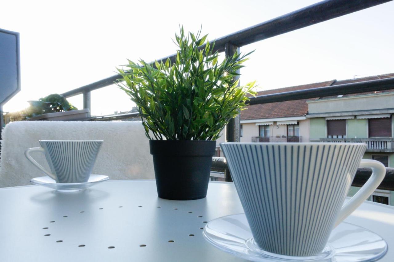 Top Apartment In The Center Balcony+Wi-Fi+Panorama Milano Dış mekan fotoğraf